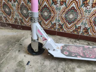 Patinete infantil rosa