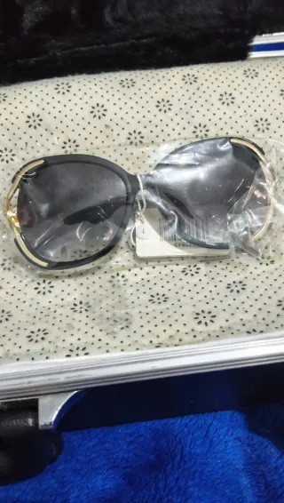 Gafas de sol azules y grises polarizadas