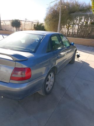 Audi A4 2000