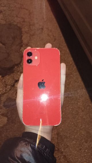 iPhone 12 Batería al 71%