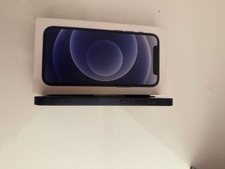 iPhone 12 mini Amarillo + Funda  precio negociable