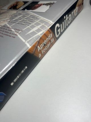 Aprenda a tocar la guitarra (Spanish Edition)