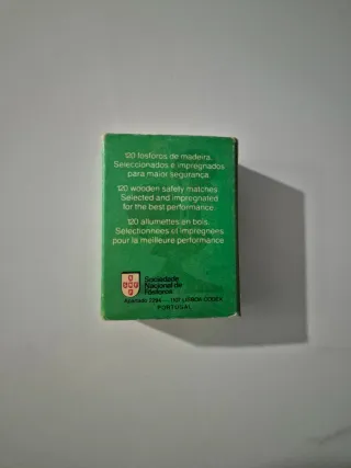 Caja de cerillas antigua