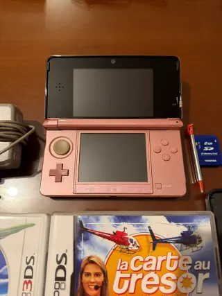 Nintendo 3DS Rosa + Juegos y Accesorios