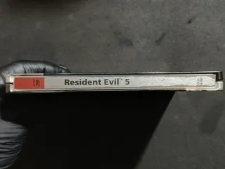 RESIDENT EVIL 5 STEELBOOK PS3