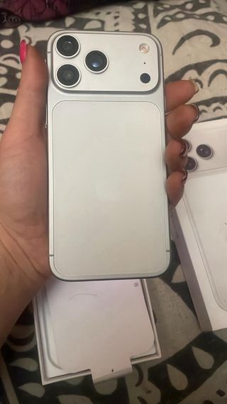 iPhone 14 Pro Max Azul