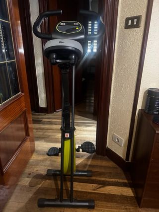 Bicicleta Estática Diadora Plegable