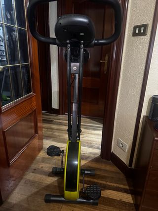 Bicicleta Estática Diadora Plegable