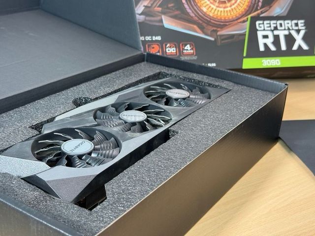 Gigabyte RTX 3090 Gaming OC