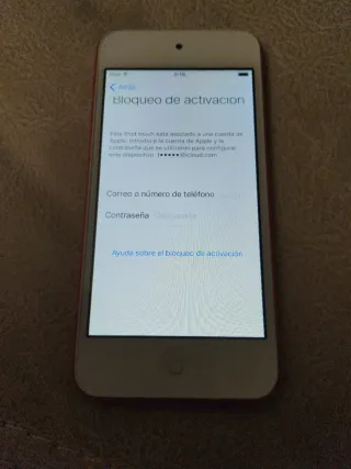 iPod Touch Apple 5G  32 GB  Rojo y Blanco