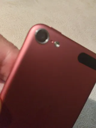 iPod Touch Apple 5G  32 GB  Rojo y Blanco