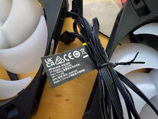 Set 3 Ventiladores Corsair AR120 RGB