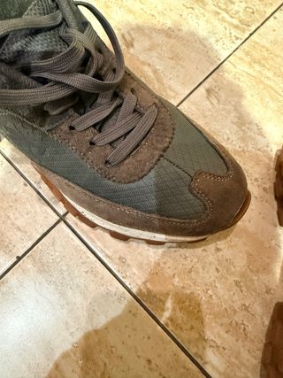 Zapatillas Scalpers Marrón y Verde sin caja