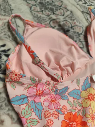 Bañador Cupshe floral talla xl