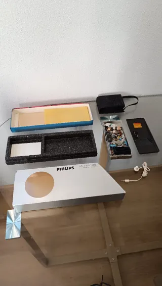 Radio IC Philips (1970) con caja