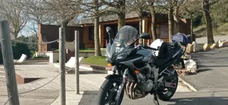Yamaha Fazer Sportbike Negra/Plateada