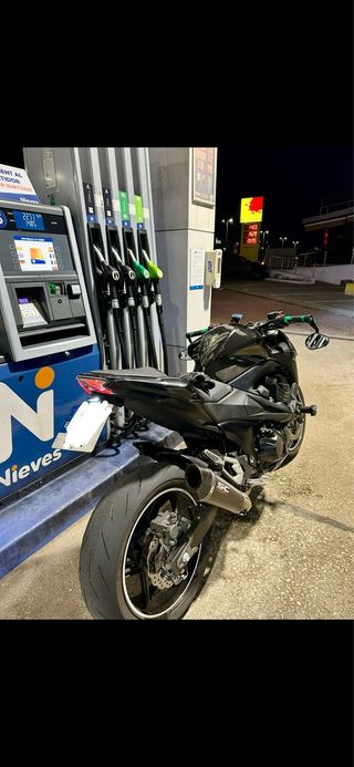 Kawasaki Z800