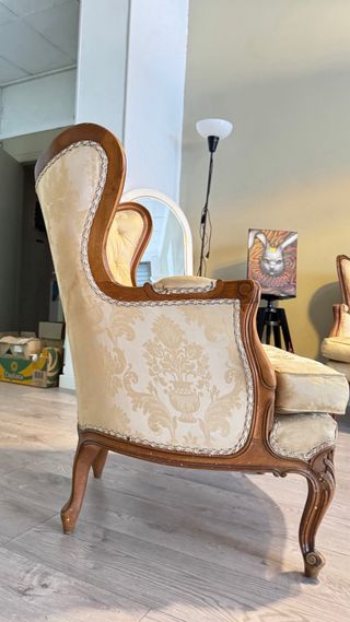 Sofá de 3 plazas y 2 sillones, estilo clásico