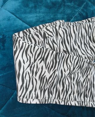 Calças Pull&Bear estampado zebra