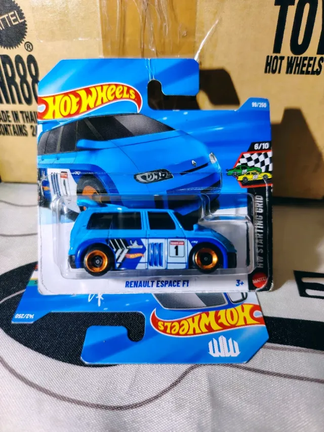 Hot Wheels Renault Espace F1 HW Starting Grid