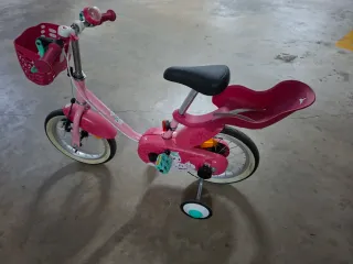 Bicicleta niña rosa con cesta