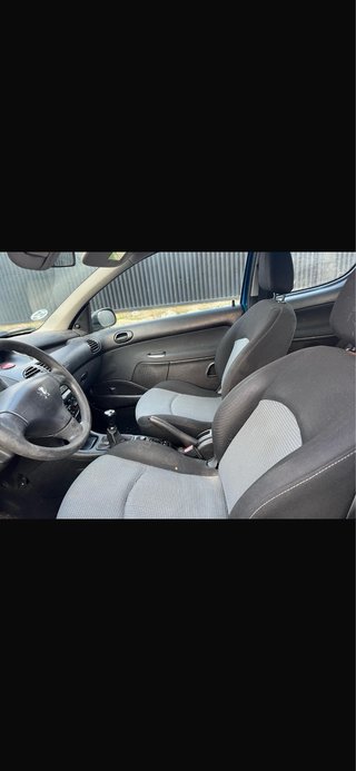 Peugeot 206 2004