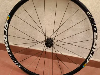 Rueda Delantera Mavic Crossone 29