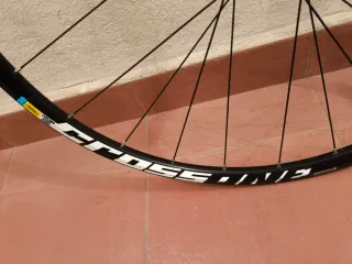 Rueda Delantera Mavic Crossone 29