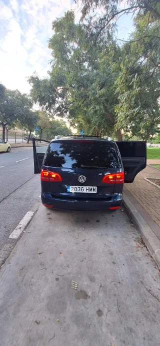 Volkswagen Touran 2012