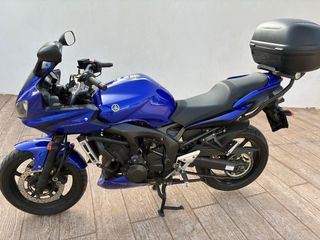Yamaha FZ600 Naked Azul Manual