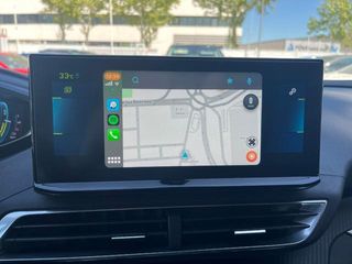 Peugeot 3008 Hybrid 225 Allure e-EAT8 165 kW (225 CV)