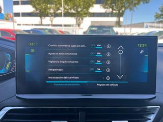 Peugeot 3008 Hybrid 225 Allure e-EAT8 165 kW (225 CV)