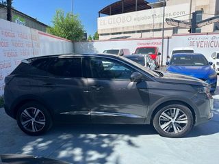 Peugeot 3008 Hybrid 225 Allure e-EAT8 165 kW (225 CV)