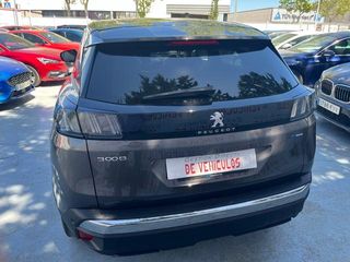 Peugeot 3008 Hybrid 225 Allure e-EAT8 165 kW (225 CV)