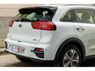 Kia e-Niro Drive (Long Range) 150 kW (204 CV)