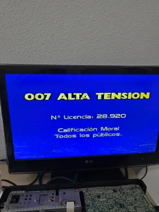 VHS 007 Alta Tensión - Edición Videoclub
