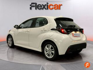 Toyota Yaris 1.5 120H Business Plus