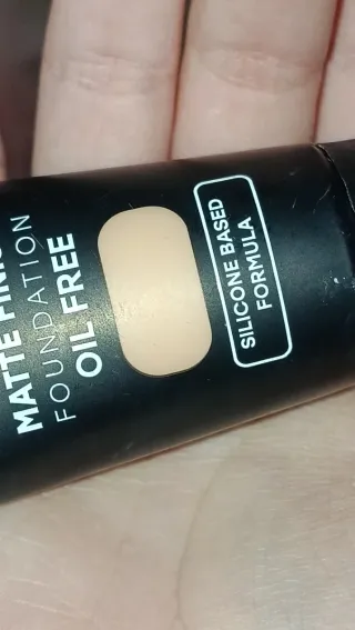 Base de Maquillaje Elixir Flawless Beige