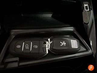 Peugeot 208 PureTech 73kW (100CV) Allure