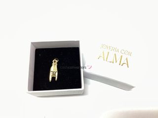 colgante oro 18k