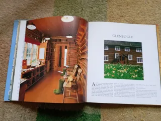 Ropms design on decoration. John Stefanidis