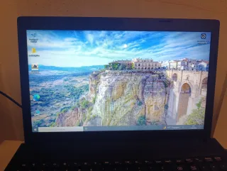 Portátil Lenovo Intel i7