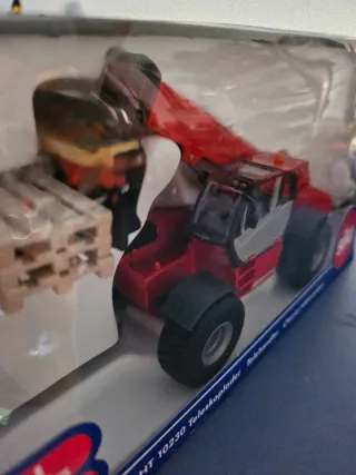 Manitou MHT 10230 Teleskoplader 1:50