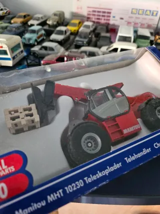 Manitou MHT 10230 Teleskoplader 1:50