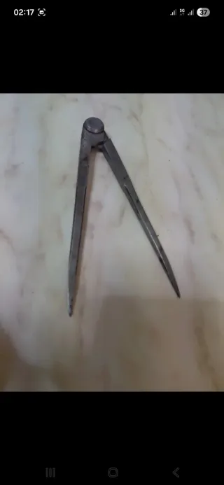 Compasso meccanico in ferro