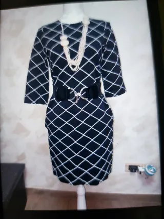 Pacchetto 25  abiti varie marche