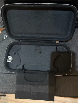 Nintendo Switch Lite + Estuche + Juego + Cargador