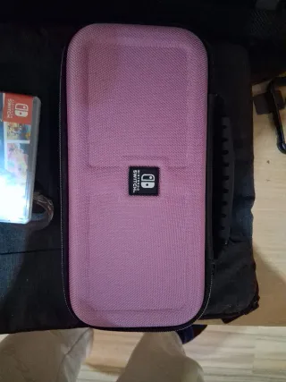 Nintendo Switch Lite + Estuche + Juego + Cargador