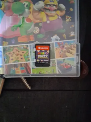 Nintendo Switch Lite + Estuche + Juego + Cargador