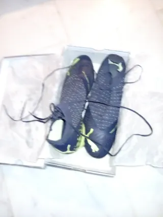 Botas de fútbol Puma Talla 41